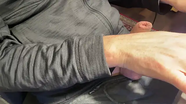 Snapshot of alonglongdidong chatting on March 2026 09:54:02 PM alonglongdidong online show from March 2026 09:54:02 PM