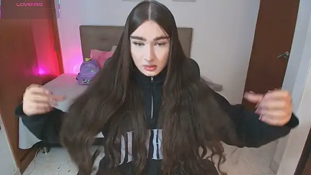 Miley Baker online show from April 2026 12:54:02 PM