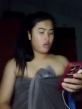 Snapshot of NannyNannybabe chatting on January 2025 12:24:02 PM NannyNannybabe online show from January 2025 12:24:02 PM