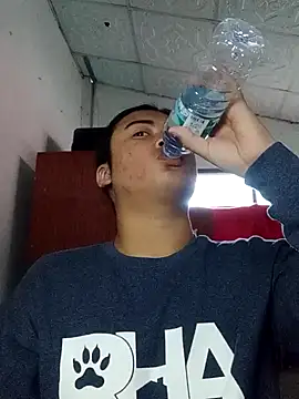 Snapshot of NannyNannybabe chatting on January 2025 01:16:02 AM NannyNannybabe online show from January 2025 01:16:02 AM