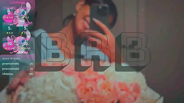 Mia Tin online show from February 2025 12:47:02 PM