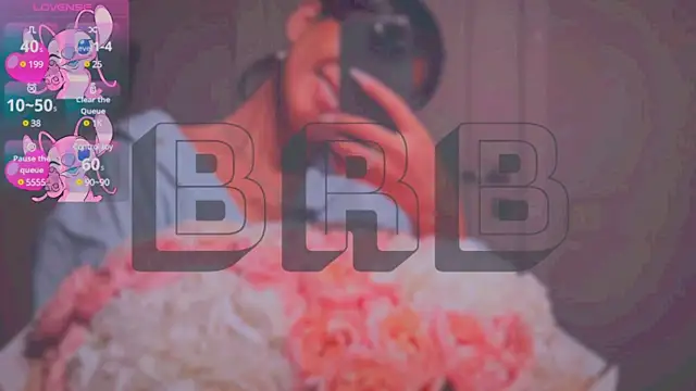 Mia Tin online show from March 2025 06:27:01 AM