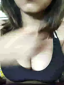 Snapshot of RESHMI_07 chatting on January 2025 01:56:01 AM RESHMI 07 online show from January 2025 01:56:01 AM