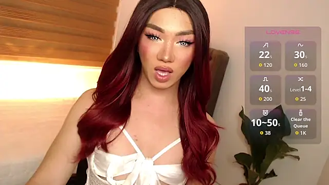 Local Hoelyx online show from September 2025 07:03:02 PM