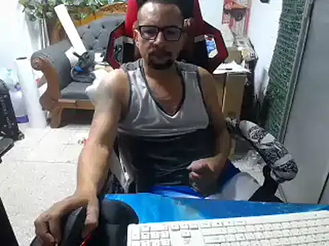 Snapshot of alexam_gal@xh chatting on December 2024 02:19:02 AM alexam galxh online show from December 2024 02:19:02 AM