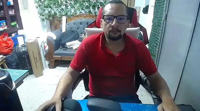 Snapshot of alexam_gal@xh chatting on December 2024 07:57:01 PM alexam galxh online show from December 2024 07:57:01 PM