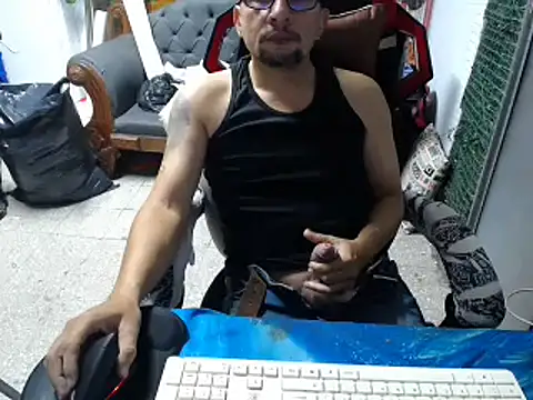 Snapshot of alexam_gal@xh chatting on March 2025 12:45:01 PM alexam galxh online show from March 2025 12:45:01 PM