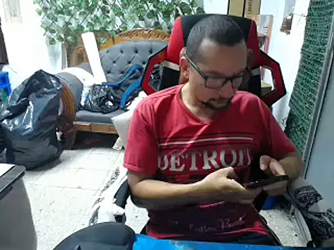 Snapshot of alexam_gal@xh chatting on March 2025 08:09:02 PM alexam galxh online show from March 2025 08:09:02 PM