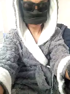 AmateurGuy23 online show from January 2025 11:02:02 PM