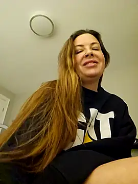 RebeccaXO  online show from February 2025 03:11:02 AM