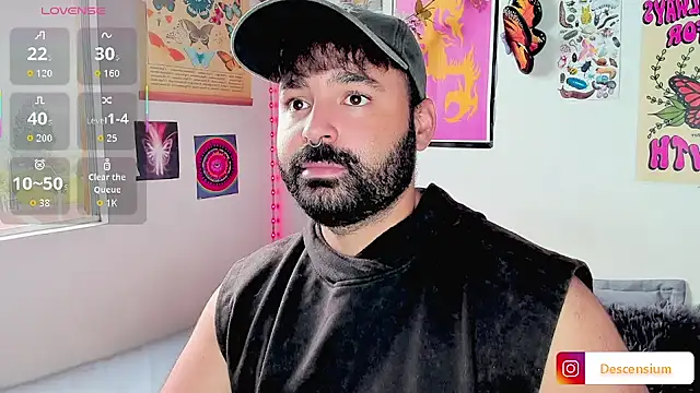 johnnyalx online show from November 2025 07:36:02 PM