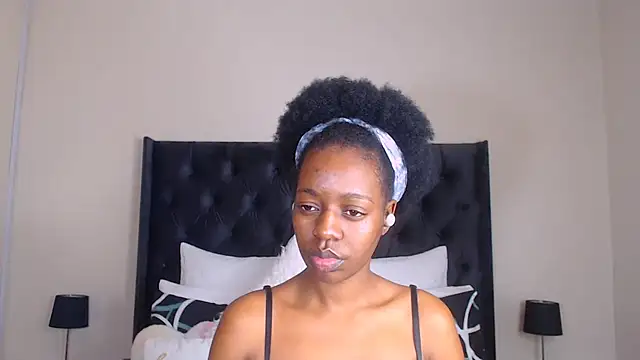 Sexynaughty Gal online show from March 2025 10:42:01 PM