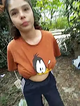 mariamac420 online show from April 2026 05:10:02 PM