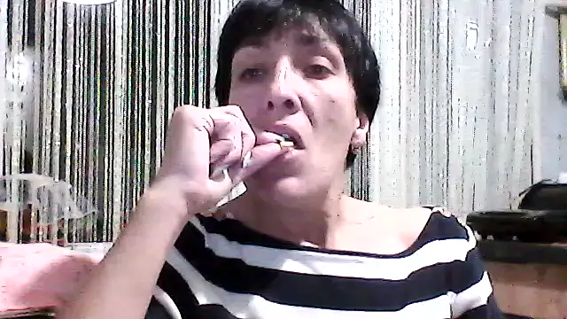 Snapshot of SunnyAmorre chatting on May 2026 07:29:01 PM SunnyAmorre online show from May 2026 07:29:01 PM