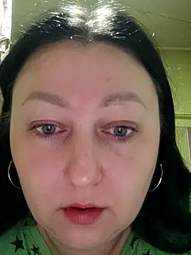 Rini333 online show from February 2026 04:30:01 PM