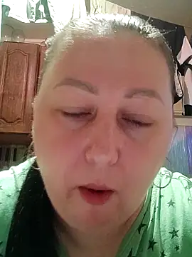 Snapshot of Rini333 chatting on June 2026 06:12:01 PM Rini333 online show from June 2026 06:12:01 PM