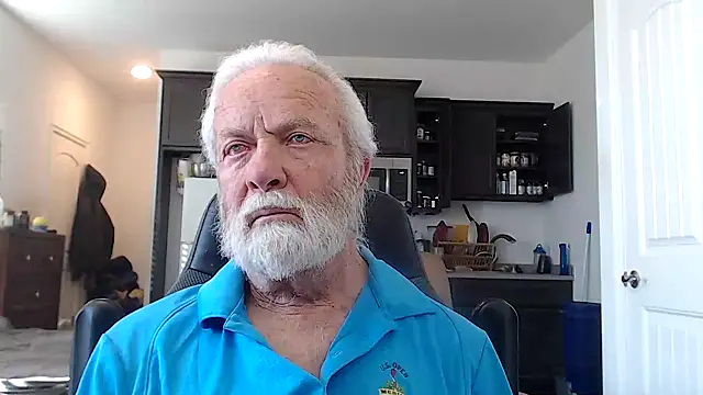 Snapshot of rockpoint69 chatting on January 2025 05:33:01 PM rockpoint69 online show from January 2025 05:33:01 PM