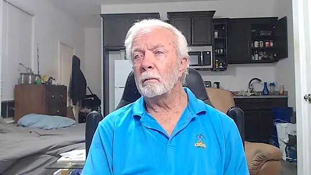 Snapshot of rockpoint69 chatting on November 2025 10:37:01 AM rockpoint69 online show from November 2025 10:37:01 AM