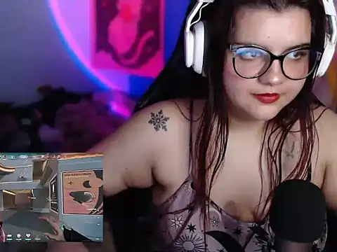 Snapshot of Annee23 chatting on April 2026 01:14:01 PM Annee23 online show from April 2026 01:14:01 PM