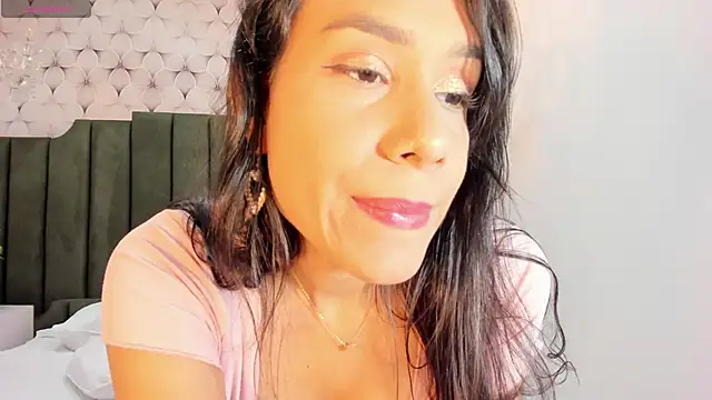 PilarJones  online show from February 2025 12:25:02 PM