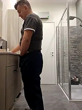 kekko-1982 online show from December 2024 12:05:01 PM