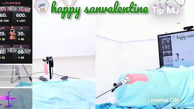 Snapshot of naty_girl_ chatting on February 2025 02:28:02 AM naty girl online show from February 2025 02:28:02 AM