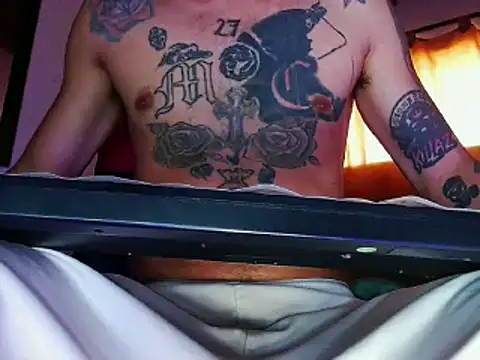 Christian Stiven1 online show from February 2025 04:00:01 PM