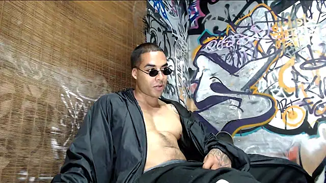 Justin Frank online show from March 2025 11:27:02 PM