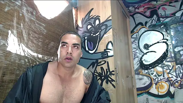 Justin Frank online show from June 2026 10:09:02 PM
