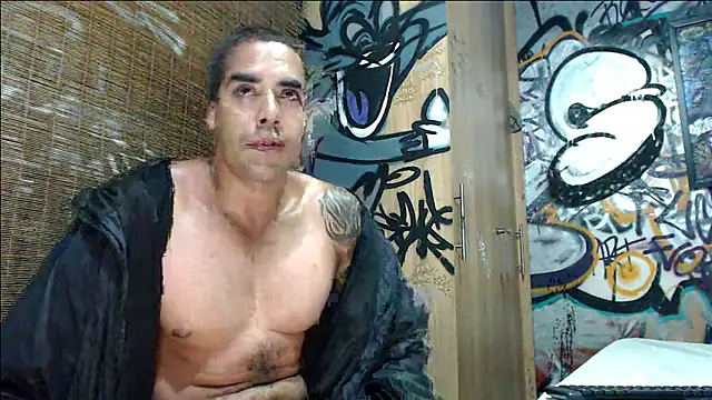 Justin Frank online show from August 2026 01:08:01 AM