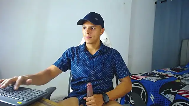 DavidAngell7 online show from December 2024 04:31:02 AM