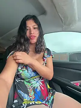 Snapshot of sexi_noemi chatting on June 2026 02:18:02 PM sexi noemi online show from June 2026 02:18:02 PM