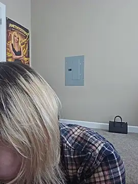 Snapshot of AmethystFoxx chatting on July 2026 05:45:01 PM AmethystFoxx online show from July 2026 05:45:01 PM