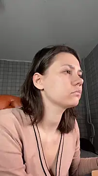 Snapshot of NinaVI chatting on September 2025 06:29:02 PM NinaVI online show from September 2025 06:29:02 PM