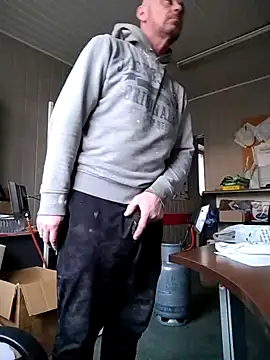 Snapshot of wilkalfa chatting on February 2026 03:40:02 PM wilkalfa online show from February 2026 03:40:02 PM