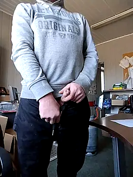 Snapshot of wilkalfa chatting on February 2026 11:10:01 AM wilkalfa online show from February 2026 11:10:01 AM