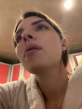 Snapshot of SeducingYoghourt chatting on February 2026 04:58:02 PM SeducingYoghourt online show from February 2026 04:58:02 PM