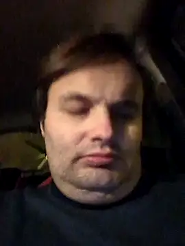 Snapshot of makau1 chatting on February 2025 06:40:01 PM makau1 online show from February 2025 06:40:01 PM