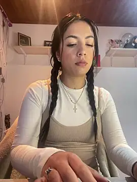 MadisonCambel online show from February 2025 02:25:01 AM