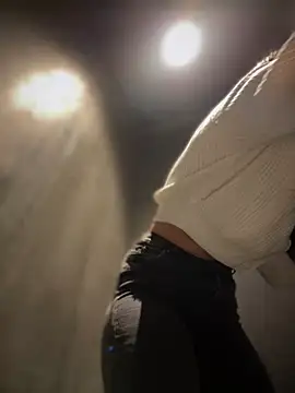 Snapshot of Emma_Catt chatting on March 2025 07:19:02 AM Emma Catt online show from March 2025 07:19:02 AM