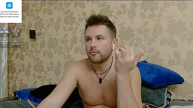 MartinBrandon online show from November 2025 11:14:02 PM