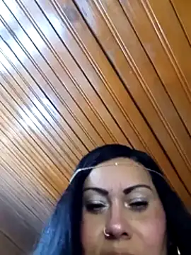 Snapshot of Tania_mature chatting on January 2026 05:04:01 PM Tania mature online show from January 2026 05:04:01 PM