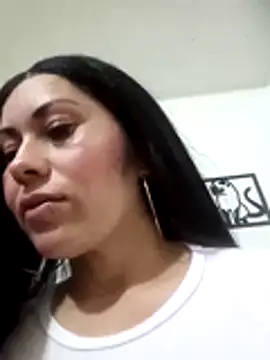 Snapshot of Tania_mature chatting on February 2026 06:12:02 PM Tania mature online show from February 2026 06:12:02 PM