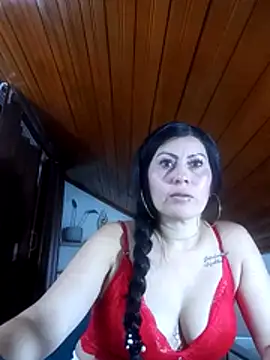 Snapshot of Tania_mature chatting on February 2026 05:50:01 PM Tania mature online show from February 2026 05:50:01 PM