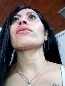 Snapshot of Tania_mature chatting on June 2026 05:39:01 PM Tania mature online show from June 2026 05:39:01 PM