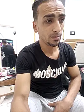 Snapshot of highguy chatting on October 2025 10:31:01 PM highguy online show from October 2025 10:31:01 PM
