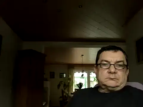 Nobbie444 online show from February 2026 12:17:01 PM