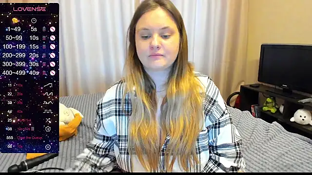 AlanaBrox online show from February 2025 12:33:01 PM