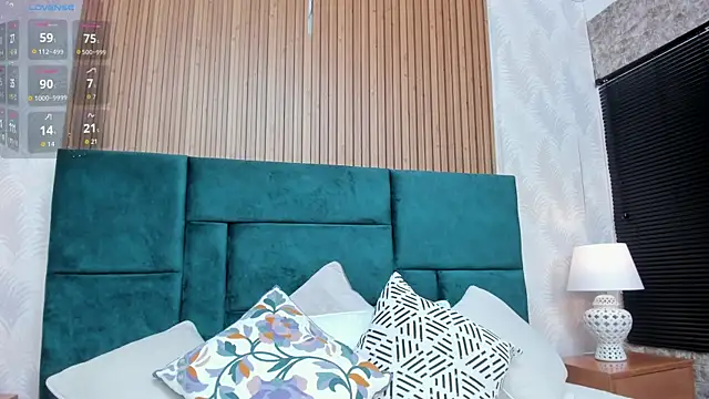 Kareena chopra online show from December 2025 12:47:02 PM