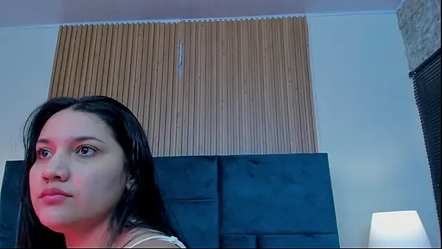 Snapshot of Kareena_chopra chatting on June 2026 12:11:01 PM Kareena chopra online show from June 2026 12:11:01 PM